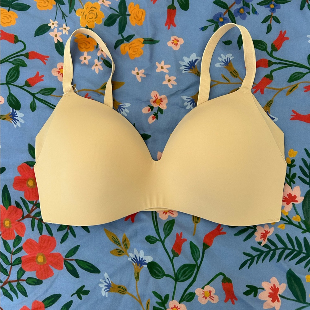 Knix Wing Woman Contour Bra Warm Sand 32DD - Picture 2 of 5